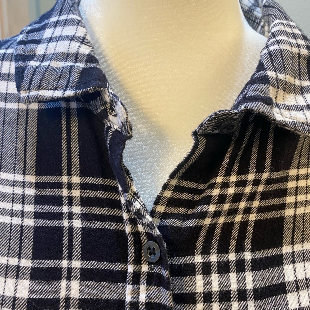 Gap Buffalo Plaid Flannel Button Down Euc Size Xl - image 5